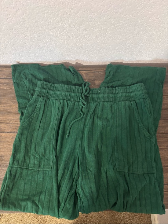 Pants - Green pants size large